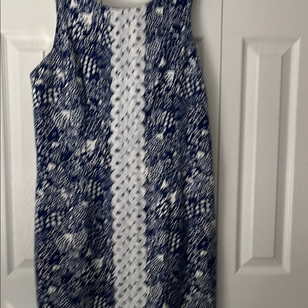 Lilly Pulitzer Target - Elegant Blue and White Patterned Dress -New